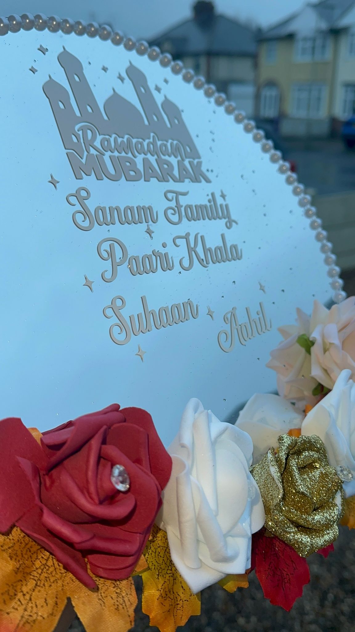 Ramadan Mubarak Mirror Tray - Custom Mirror Tray with White Vinyl Personalisation - Ramadan & Eid Gift UK - Floral, Stones, Pearls Design - ResinsGiftShopUK